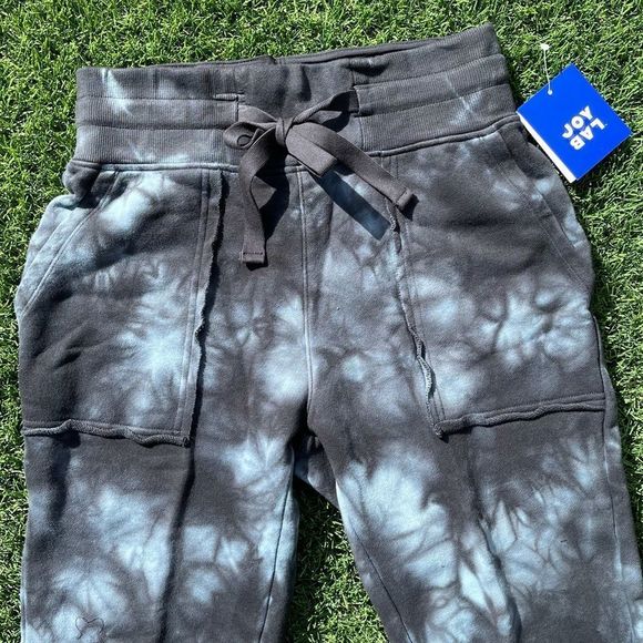 NEW Joy Lab High Rise Cropped Straight Leg Tie Dye Jogger Pants - Picture 4 of 9